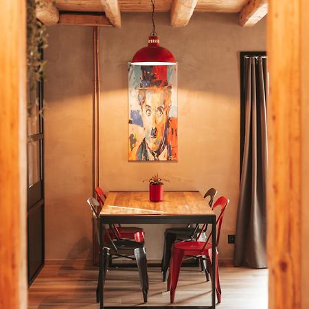 Appartement Thematique: Voyage Industriel Travers Dış mekan fotoğraf