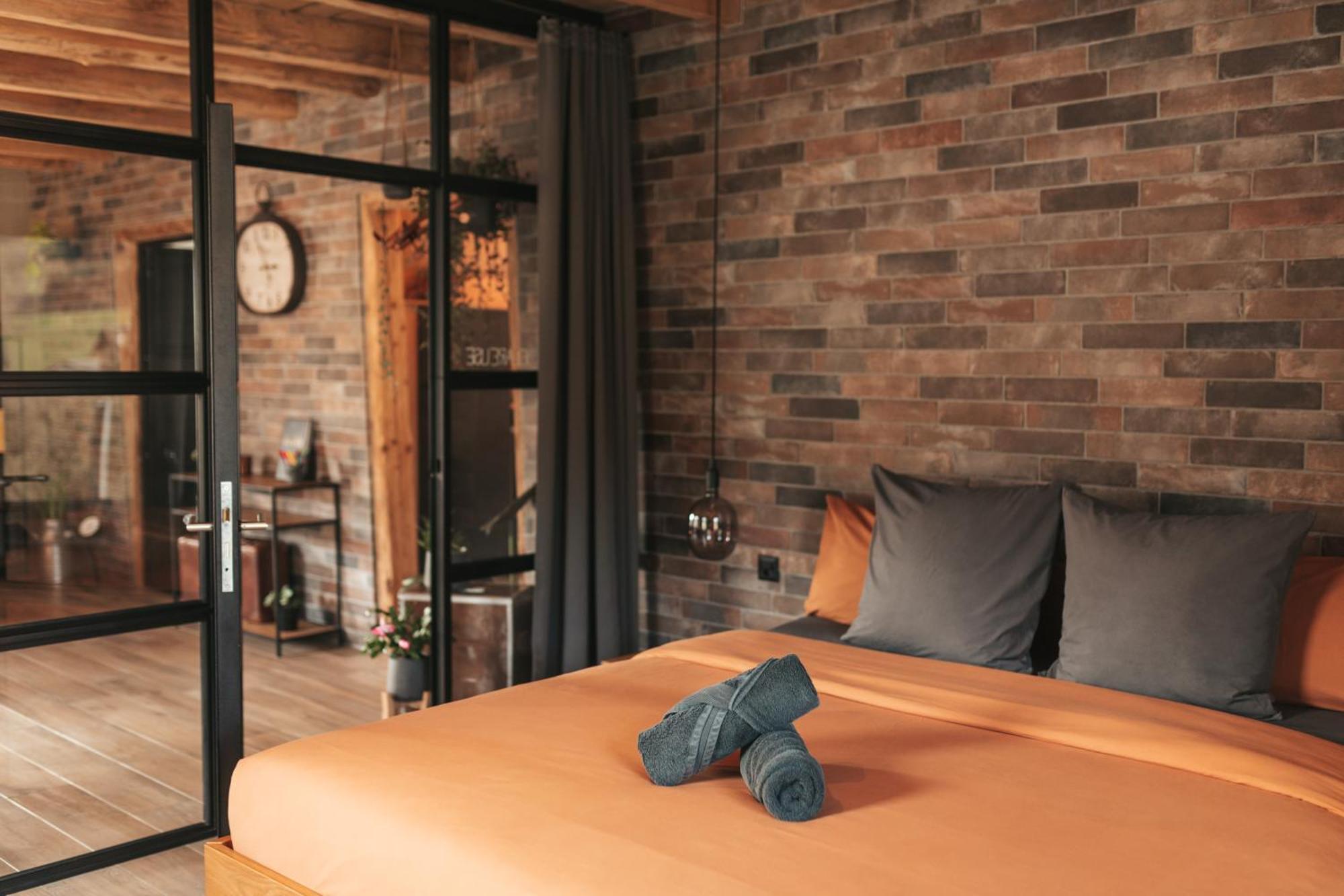 Appartement Thematique: Voyage Industriel Travers Dış mekan fotoğraf